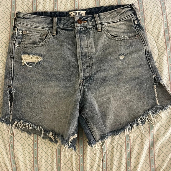 Free People Shorts - Picture 2 of 4
